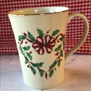 Lenox Holiday Mug with Holly and Ribbon Design